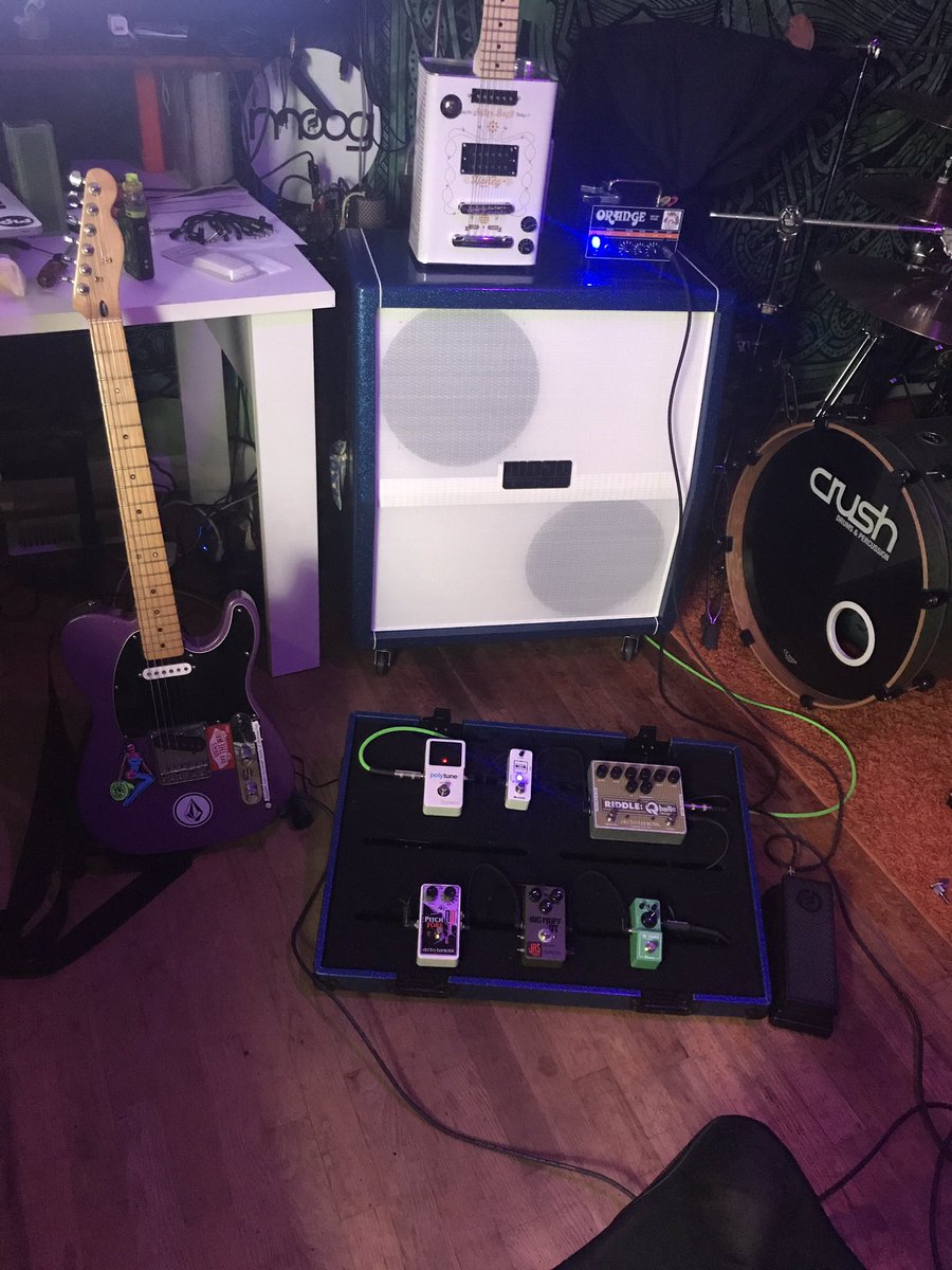 CosmicCrush72's tweet photo. @OrangeAmps https://t.co/DNU5XP0LUi