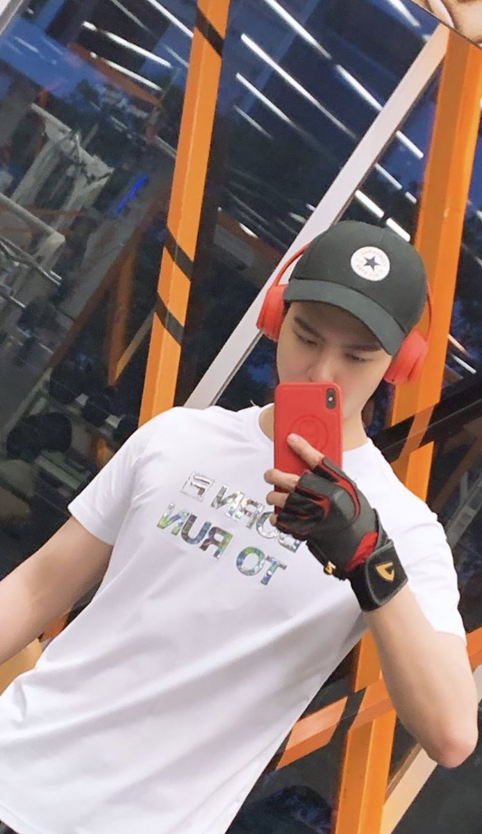 arabzaintsee's tweet photo. 201202 || IGs || تحديث حساب سينت 🐰❤️ 

#Saint_sup https://t.co/P8qTH8Xhgv