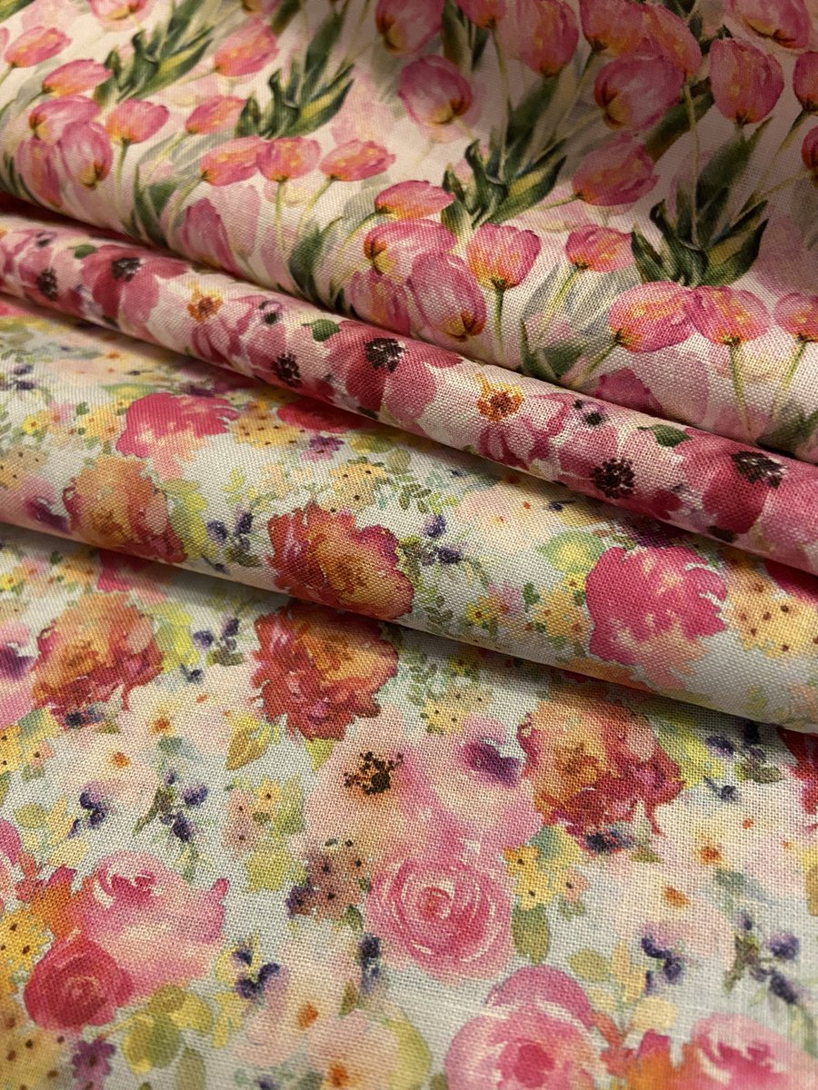 Textile_Agent's tweet photo. A quick peak at “Watercolour Beauty” from In The Beginning Fabrics via @BehrensFabrics, due next year https://t.co/nWYiHFj5oT