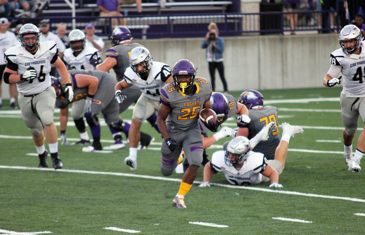 dylonpope's tweet photo. Truly blessed to receive an offer from Ashland University! Thank you to @E_Berbari #GoEagles🦅 https://t.co/mElxvxZjpl