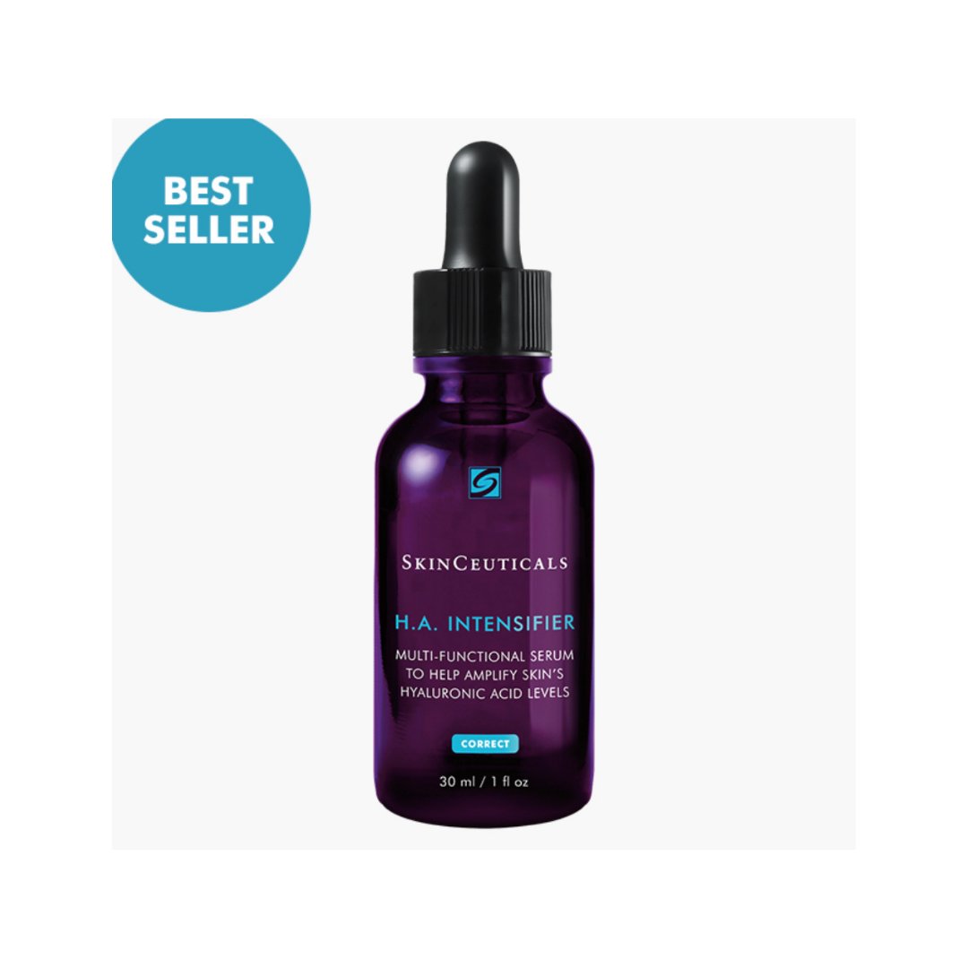 medfacials's tweet photo. Treat yourself to some pampering with this wonderful @skinceuticalsuk serum.   Packed with Hyaluronic Acid (basically a type of sugar) that we all produce naturally which keeps our skin supple and plumped.
  https://t.co/dCacp8AUu7 #winterskin https://t.co/9g8Pnw31Rd