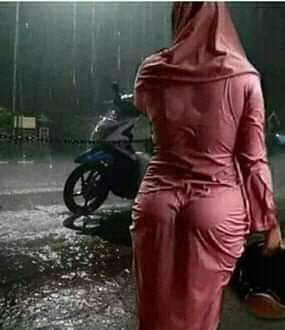 Sabriel01179658's tweet photo. Basah itu lebih segar https://t.co/l8QR2Jv7ye