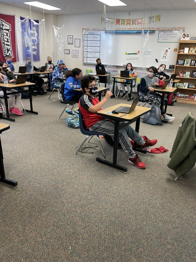 Koolin_With_K's tweet photo. Taking the station rotation model and learning about North American History in 6th grade World Cultures! #CampusBadges #HMSProu https://t.co/yWfNMUnvW7
