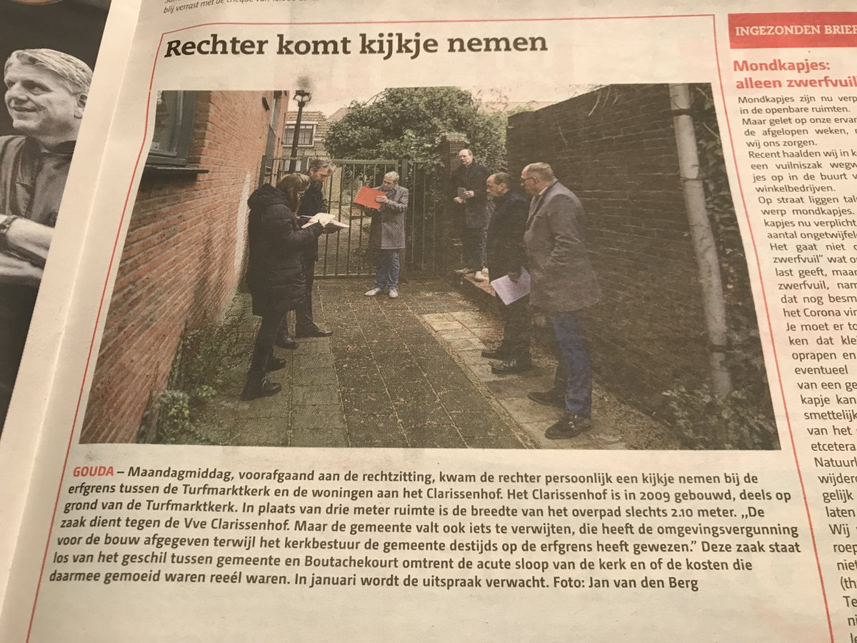 Hoe komt het toch dat er zoveel leugens over het Clarissenhof worden verspreid? Clarissenhof staat absoluut niet deels op grond van de (voormalige) Turfmarktkerk. Journalist, leg je oor ook eens te luister bij iemand anders dan de projectontwikkelaar!