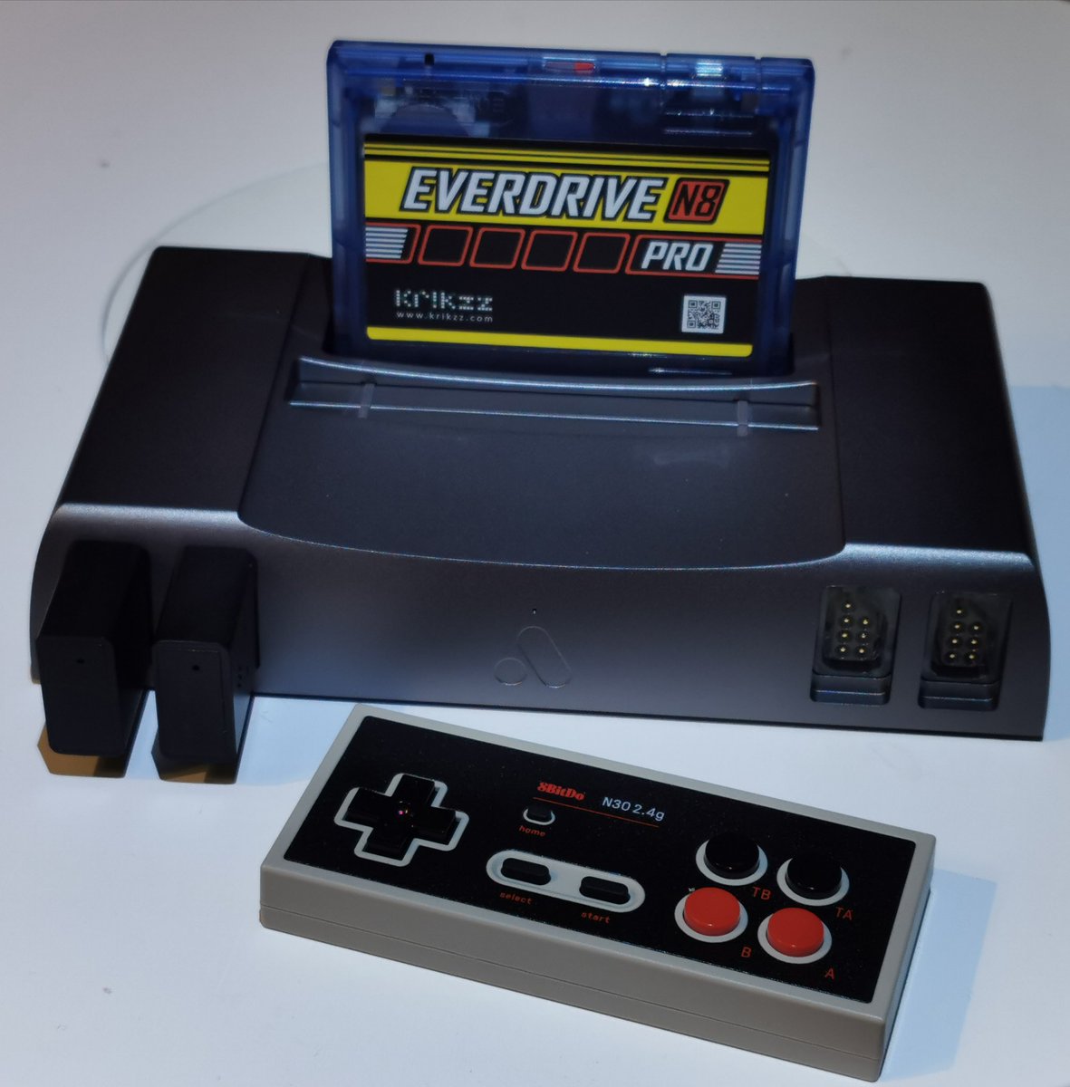 ZSnewer's tweet photo. Finally delivered yesterday 😄 #Analogue @analogue #AnalogueNtMiniNoir #NtMiniNoir #EverdriveN8Pro #N8Pro @krikzz #FamicomN8Pro #8bitdo @8BitDo #NES #Famicom #FDS #Nintendo #8bit #RETROGAMING #Retrogamersunite #FPGA #Norway #Everdrive #SaveStates https://t.co/BbFMmOMAJT