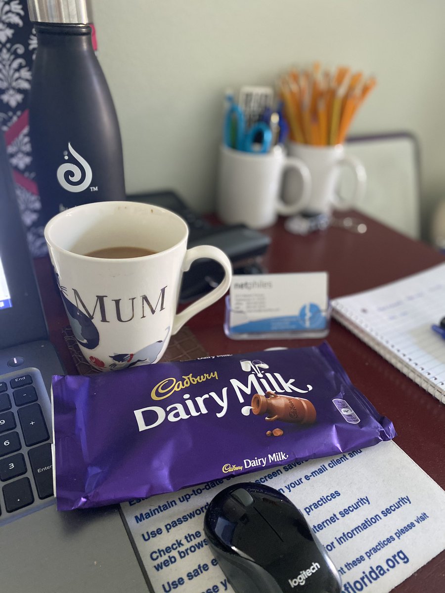 Netphiles's tweet image. Florida cold mornings require sweet coffee combination 
🍫☕️❤️