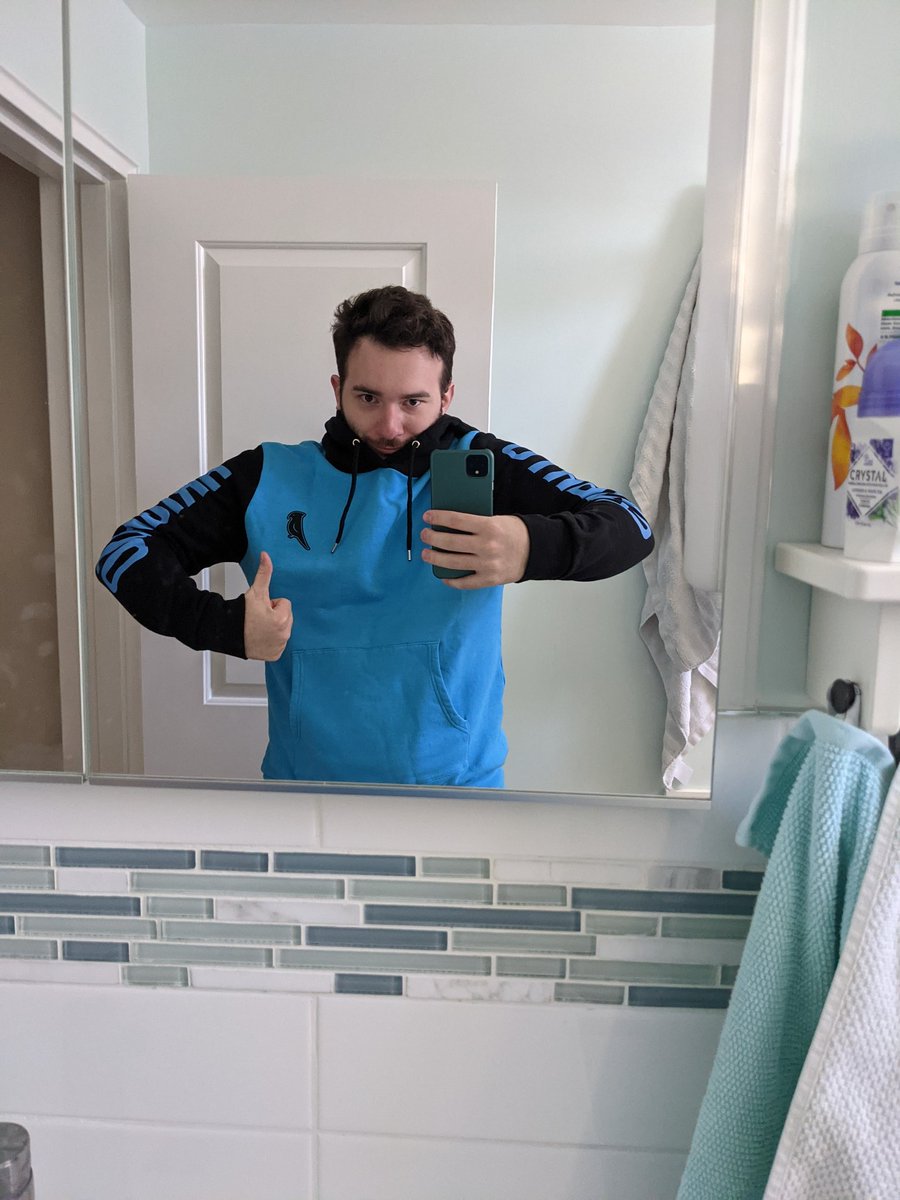 AciBoy_'s tweet photo. @JaidenAnimation IT CAME IN. I'M VERY HAPPY. https://t.co/NmtXUoods2