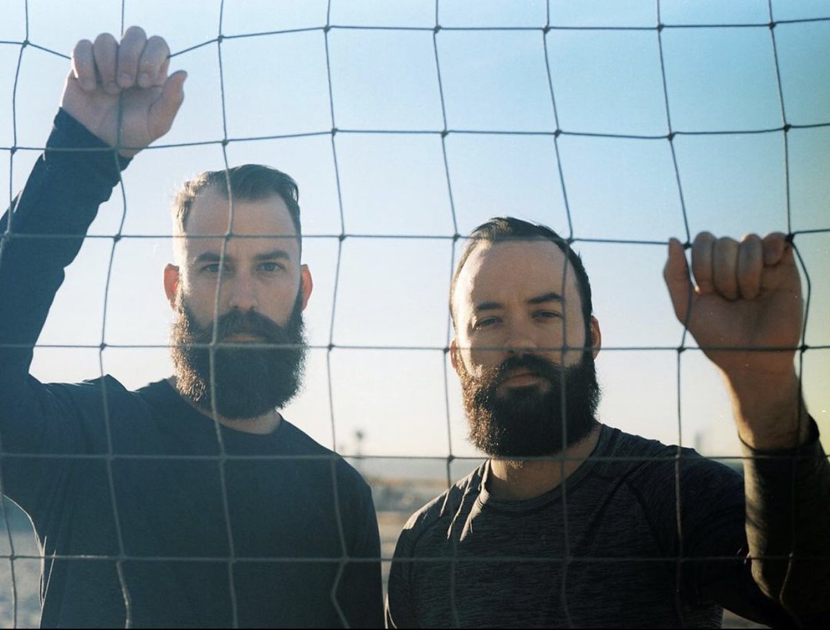 Don’t miss Riley McKibbin and Maddison McKibbin, <a href="/TheMcKibbinBros/">The McKibbin Brothers</a>, on the Amazing Race tonight on CBS at 8pm PT. They are in the final five teams!! #FightOn #TheAmazingRace