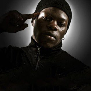 Depuis l’arrivé de la génération des rois sans couronnes 2005-2006 jusqu’en 2013 et l’arrivée de Joke puis 2015 l’avènement de Nekfeu le rap français il était très très caillera et était porter par les mecs de tess sachant que c’était pas la musique à la mode en France..