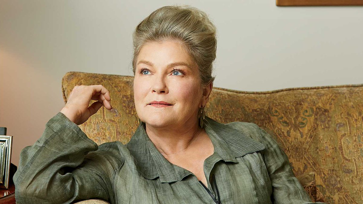 kate mulgrew | irish porter cheddardescribed as "visually dramatic" by me and  http://cheese.com&nbsp;, respectively. extremely irish and wants you to know that.