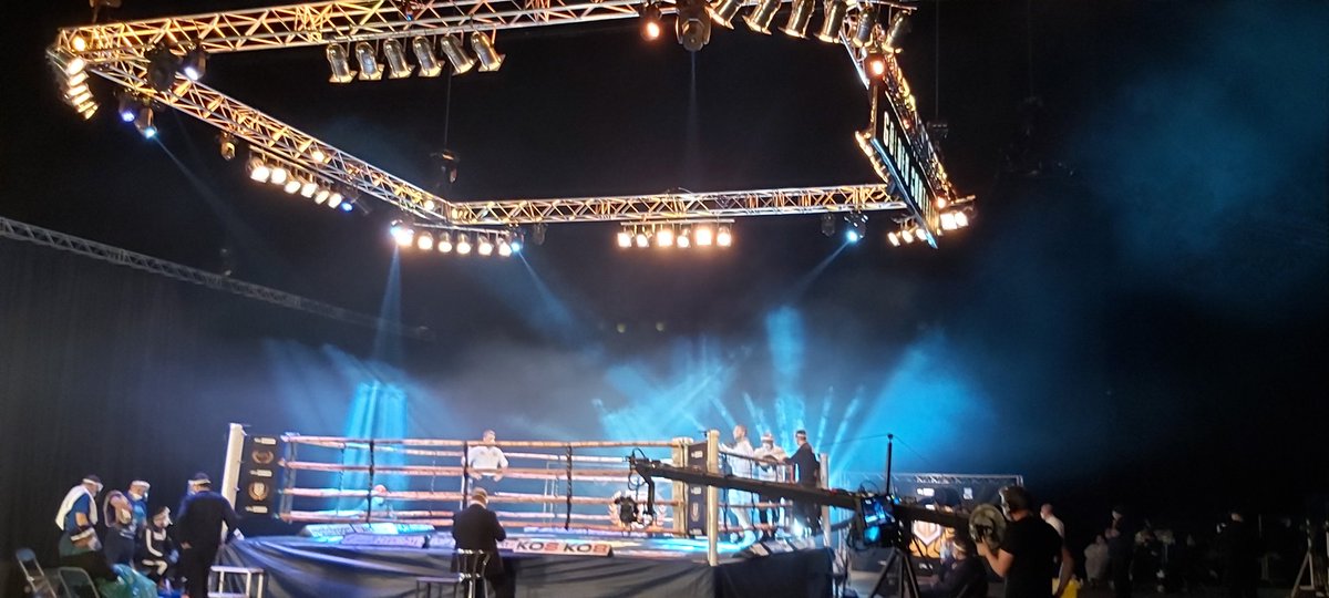 SauerlandBros's tweet image. Serge Michel in the ring, fight time 💥

#GoldenContract