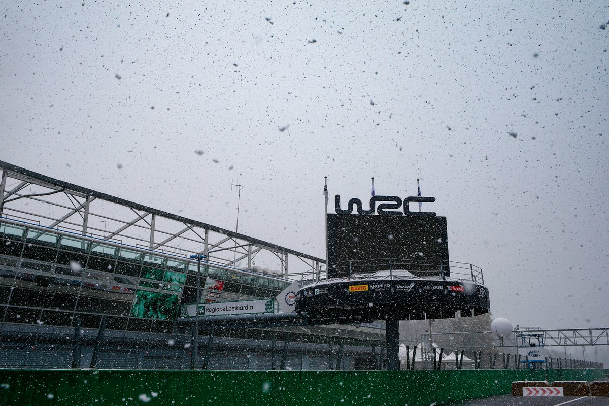 It was a winter wonderland at Monza and on the nearby mountain roads during today's recce day ☃️

#Toyota #YarisWRC #ToyotaGAZOORacing #WRC #ACIRallyMonza