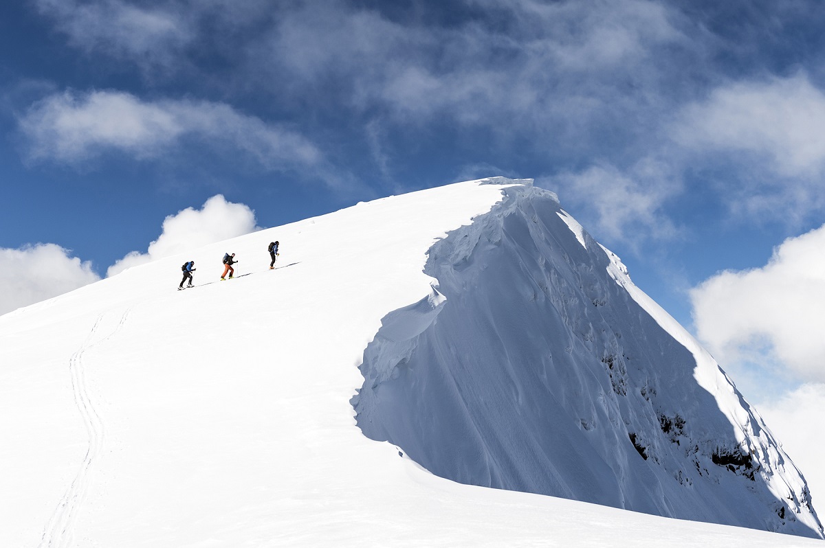 Created in collaboration with some of the UK’s most talented sports and landscape photographers, the British Backcountry calendar is a stunning showcase of some of the best terrain & adventure that the British backcountry has to offer. Read the interview: https://t.co/lm1INxja5P https://t.co/CUDsfWIqxV
