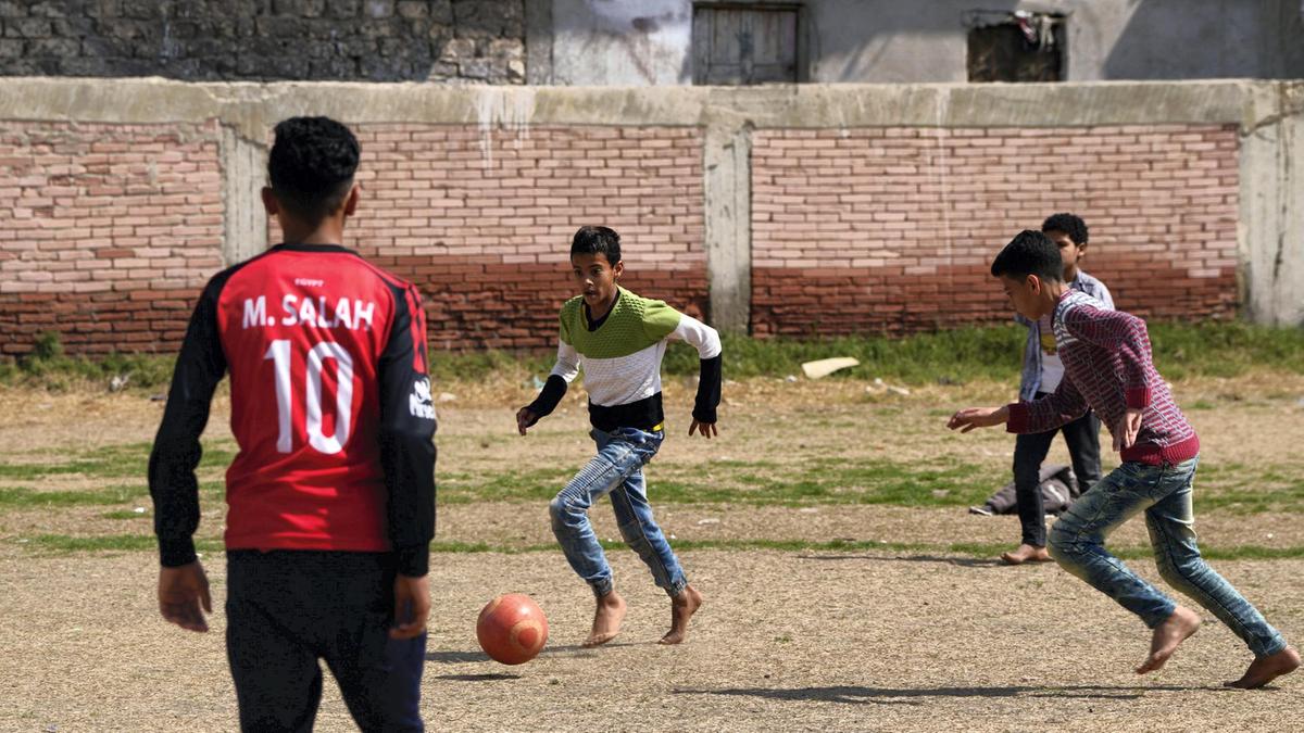 At a very young age, Essam found a love for the game and would spend all day playing barefoot street football with his friends. It's here where he became so comfortable on the ball. He would later join the local team in Kafr al-Battikh as a goalkeeper.