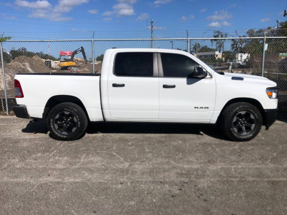 GTLeasing's tweet image. Year : 2019 
Make : Ram 
Model : 1500 V8
Options : Crew Cab, Tradesman, 
Miles : 47k miles
$29,650 plus tax/tag
Call 904-398-5000 for further details
GTLeasing.com 
#jacksonville #florida #GTLeasing #truckleasing #CommericalLeasing #NorthEastFlorida #Ram1500