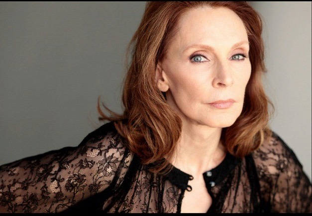 gates mcfadden | smoked goudabuttery and smokey!!! sensational with beer!!