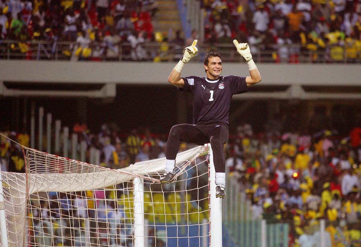 He always performed for the national team though. El-Hadary won his first African Cup of Nations in 1998 and was influential in Egypt’s unprecedented AFCON 2006, 2008 and 2010 three-peat, winning the goalkeeper of the tournament on each occasion.He knew how to celebrate, too.