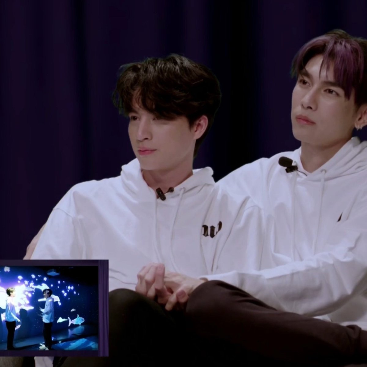 How it started      How it’s going Aka a thread of  #MewGulf that will make you cry 