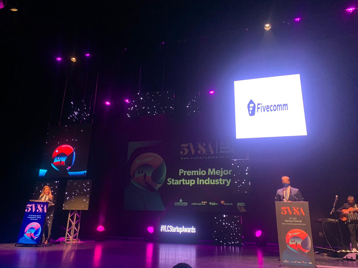 🙌👏 ¡Orgullosos de nuestros ganadores en #VLCStartupAwards ! #GoHubVentures <a href="/GlobalOmnium/">Global Omnium</a> 

🏆 Mejor startup #software 💻🧠<a href="/iasolver/">Solver Intelligent Analytics</a> 
🏆 Mejor startup #Logistic 📦👁‍🗨 <a href="/AllRead_MLT/">AllRead</a> 
🏆 Mejor startup #Industry40 ⚙️📡 <a href="/Fivecomm5G/">Fivecomm</a>