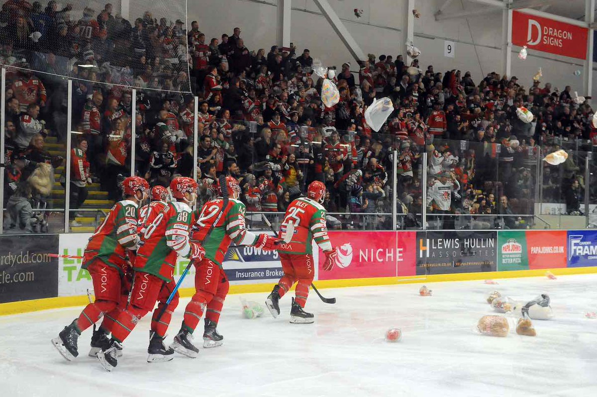 Air the Bear is Back! 

We may not be able to throw teddies on the ice, but we’re virtually airing the bear all this week

Here’s how you can take👉 ow.ly/xSwa50CAn4t

#DevilsAirTheBear2020 | 😈🧸