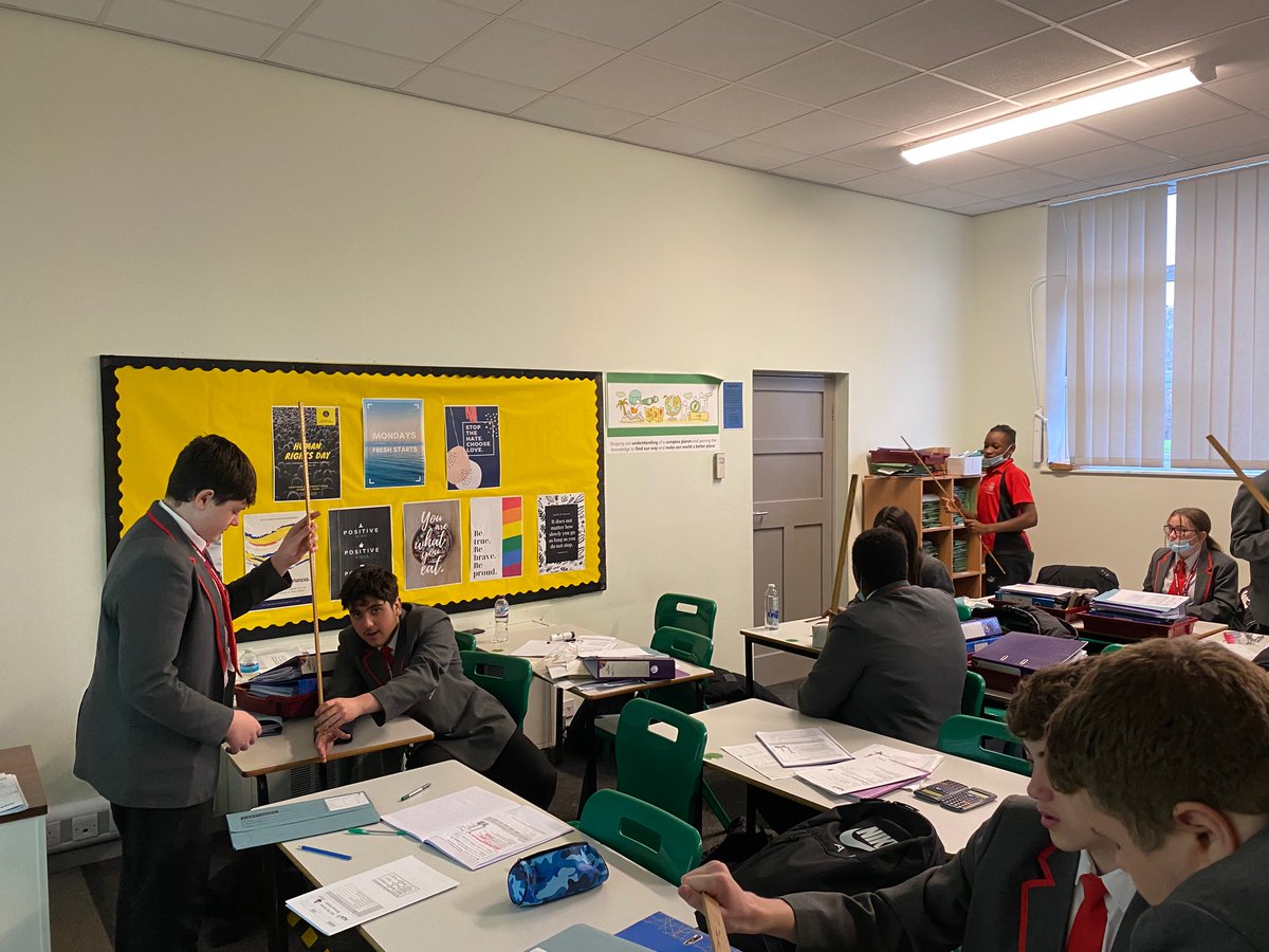 Miss Ross tweet media