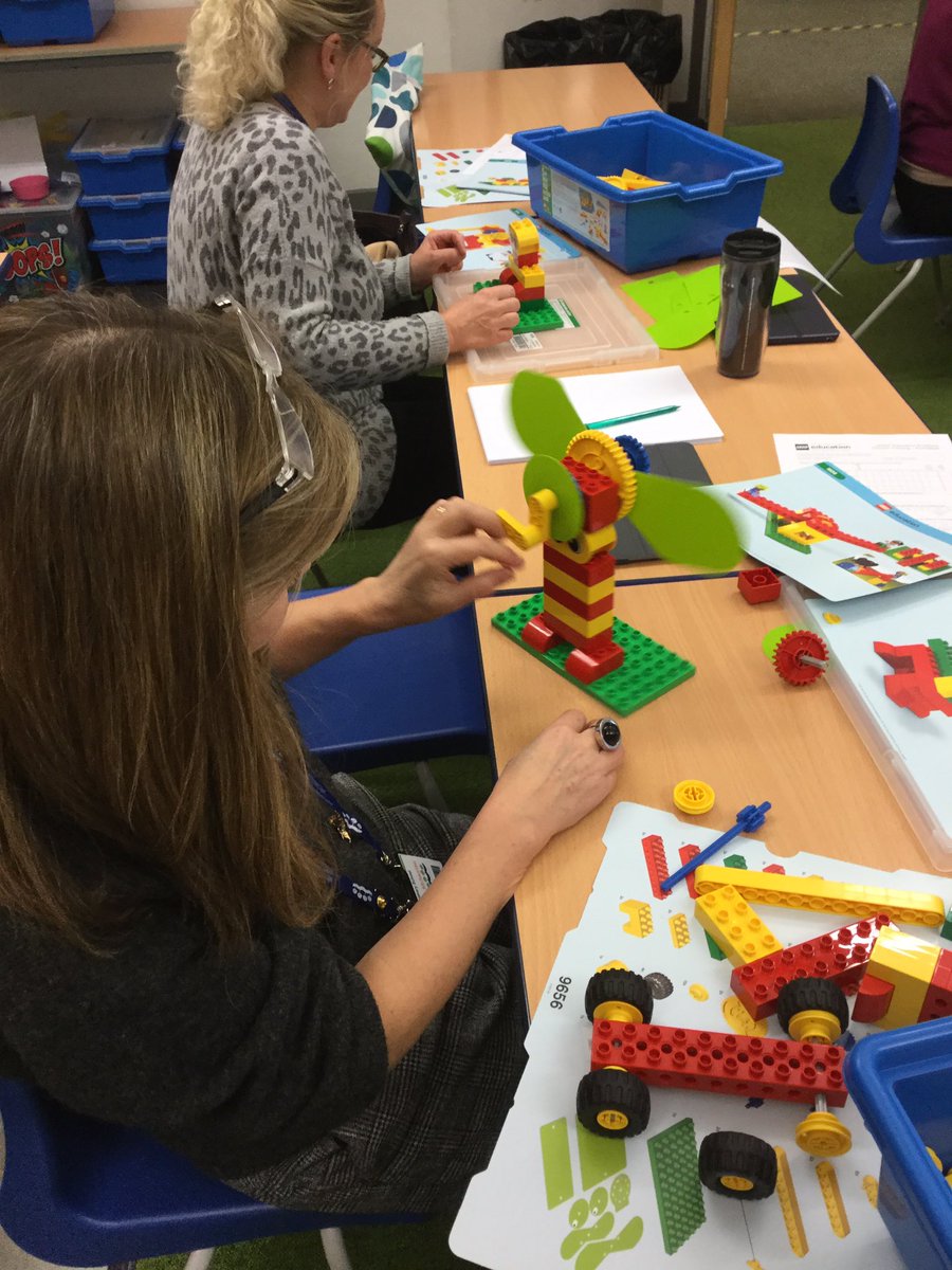BollinPrimSTEM's tweet photo. KS1 had some brilliant training this evening for one of the new STEM Lego Education sets. They can’t wait to introduce it to the children in the new year. Thank you @bollinpta 😁 https://t.co/J3isemdq3S