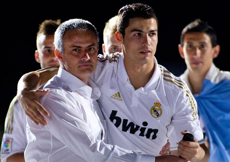 Mourinho est l’entraîneur ayant obtenu le plus de points en une saison dans l'histoire de la Liga avec 100 points et un record de nombre de buts marqués (121 buts).