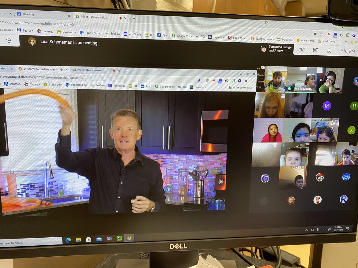 lisaschoneman's tweet photo. The kids are enjoying a presentation on sound by @SteveSpangler!  Thank you Steve for taking the time to do this! The kids loved it! @AlbertLeaSchool https://t.co/1CqBtaPXX0