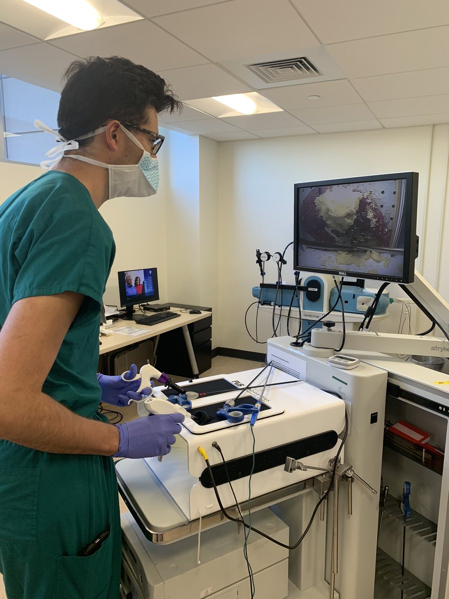 krisrho93's tweet photo. Great lab today with @RanjanSudan on laparoscopic cholecystectomy! @Qimeng6 @abby_benkert @cwjensen91 @DukeSurgRes @DukeSurgery @SAGES_Updates #CriticalView #SurgEd https://t.co/5w0fjKqyGk
