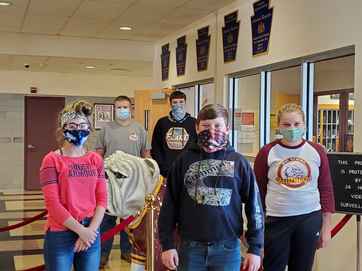 IntireJ's tweet photo. Beyond proud of these students for being selected as FFA Jacket Recipients!  Even during challenging times #bsmsffa shines!  #BSMSRocks #BSSDProud @Mrs_Nace @FFAPENN @PAFFAAlumni https://t.co/TfUhT6j6NF