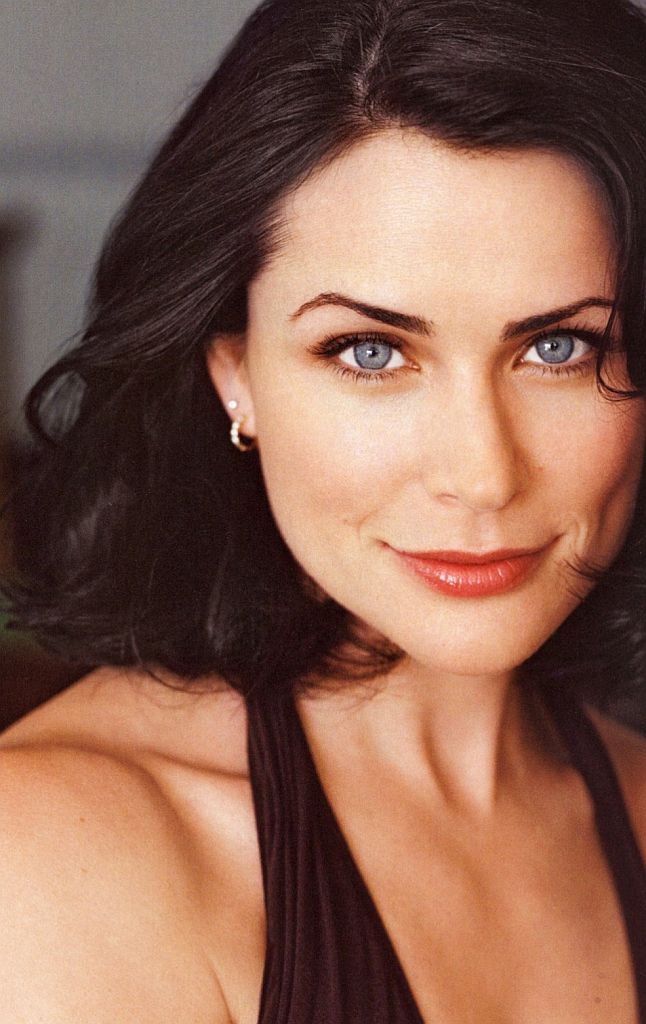 Happy Birthday to Rena Sofer who turns 52 today! 