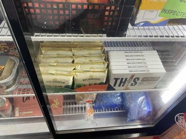 Dyma flas ar beth sydd ar gael yfory yn The Big Bocs Bwyd. This is a taster of what is available at The Big Bocs Bwyd tomorrow. @FareShareCymru <a href="/OakSch/">Oak Field PS Barry</a> #bwyd #food