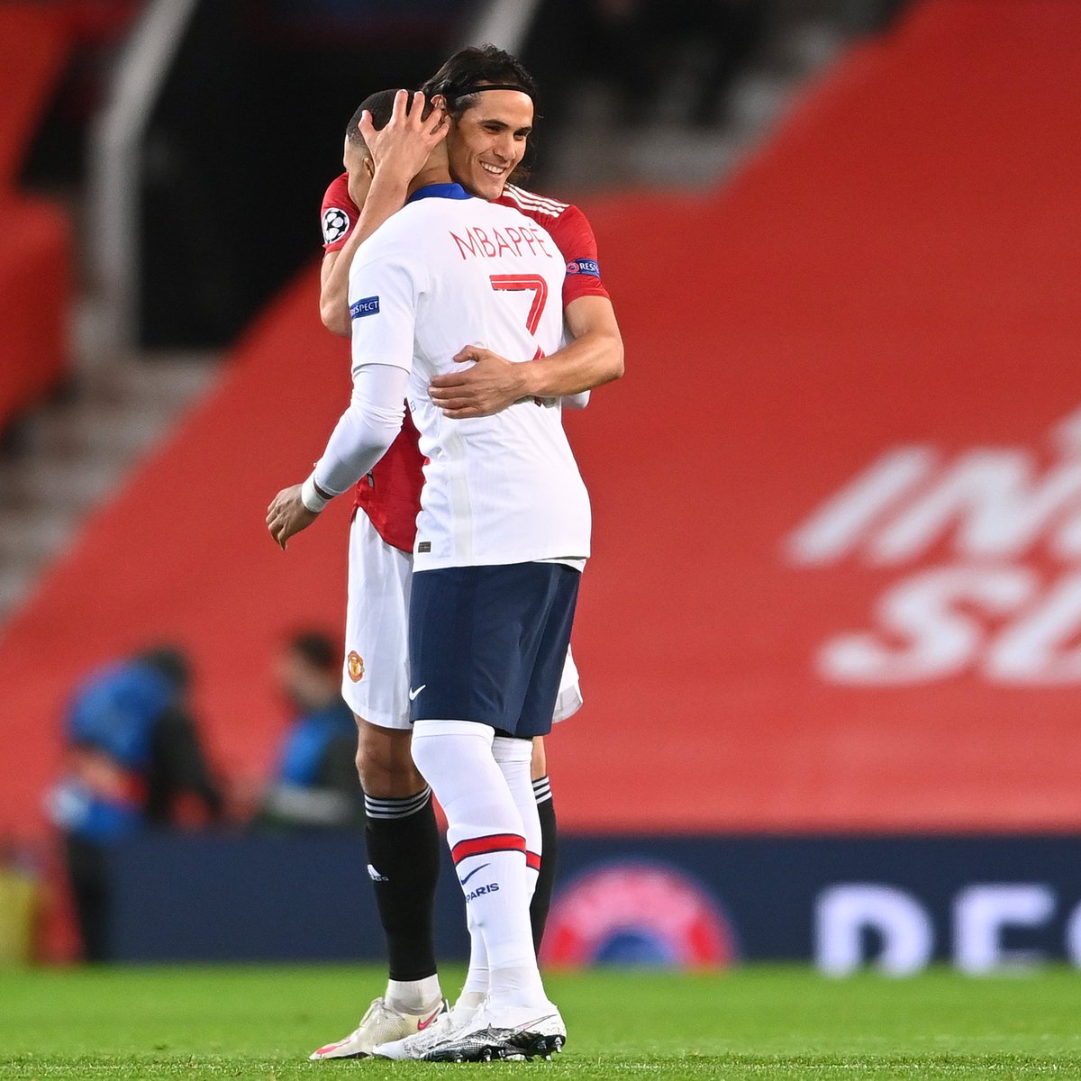 @ChampionsLeague's photo on Cavani