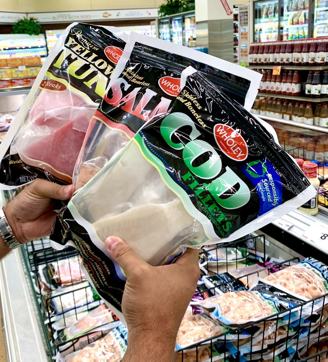 Getting ready for the Holiday Season with Wholey Seafood! 🐠🐟🐙🦑🦐🦀🦞 #wholeyseafood #seafoodlover #seafoodboil #fish #fishing