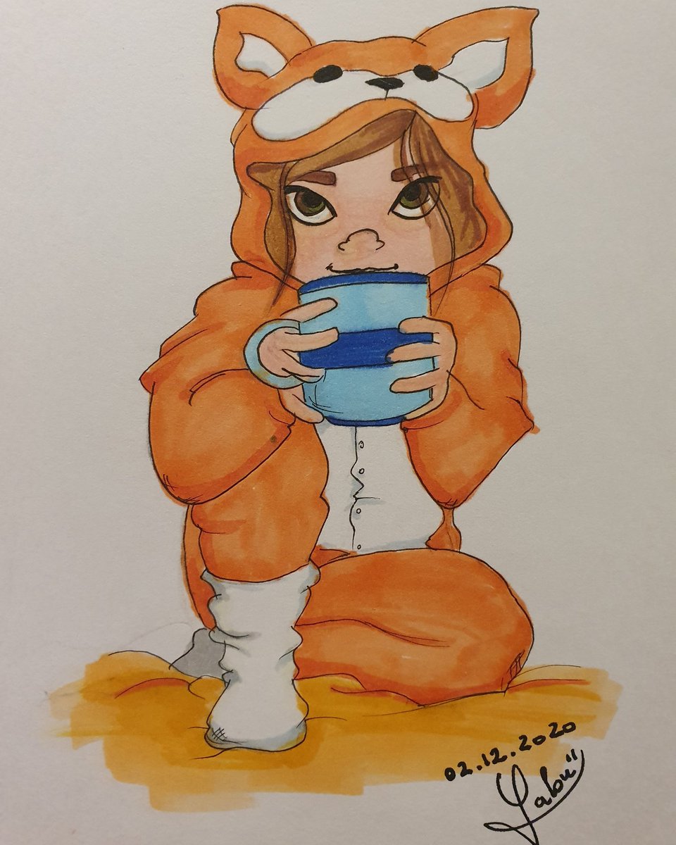 GwelleWT's tweet photo. Winter Mood. Who else wants to feel cosy ? {HotChocolate, Fox, Blanket} https://t.co/I1IRvgA6Ut