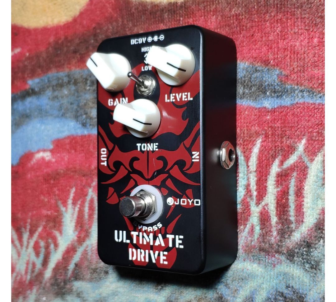 JoyoBrasil's tweet photo. Repost @opedalao 
O Joyo JF-02 Ultimate Drive é um pedal de overdrive com sistema "true bypass".Uma ótima representação do som clássico de overdrive o ultimate drive simula um ótimo timbre valvulado. Possui 3 botões para regulagem do timbre: "Level", "Gain" e "tone". https://t.co/PDeGcWwAfO
