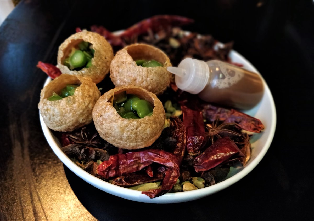SavlaFaire's tweet photo. It's almost time for my top meals of the year, but the 2020 version is going to look very different to my previous annual recaps, plus I'm ending the year in a different city!

#NewYearNewStart #HalloBerlin @LovingBlogs 
Read 2019 highlights here: https://t.co/ttRbqvSNjD https://t.co/hNa4x4ydaA