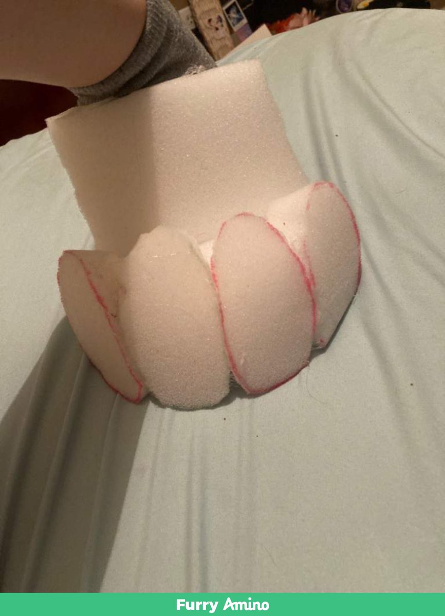 KazooTheBlue's tweet photo. I have mega cheap sock paw bases for sale 30 bucks only! https://t.co/cO2IqRNLX7