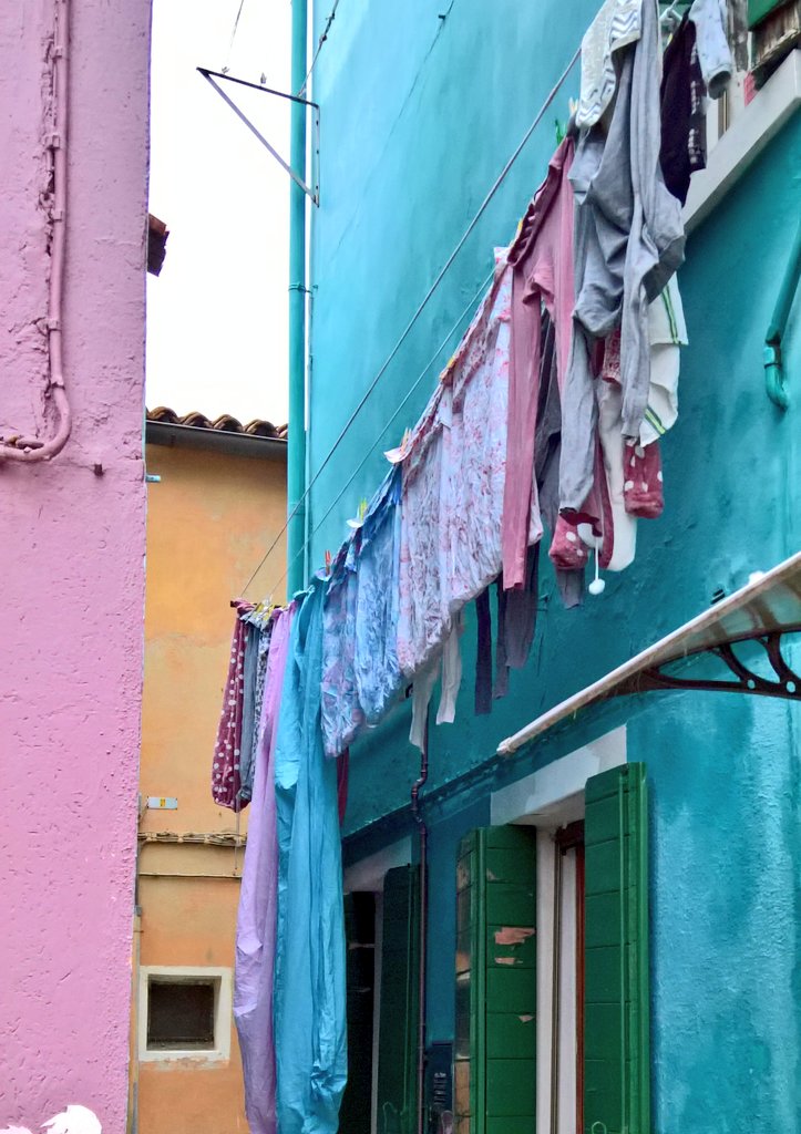  #Camouflaged  #washing on  #Burano. The relationship between building and belongings on this island is utterly mesmerising.  #Venezia  #Venice  #NorthernLagoon