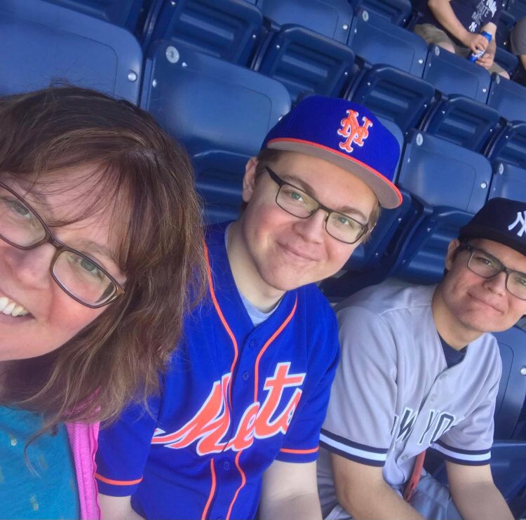 Mets's tweet image. We are heartbroken to learn about the passing of big #Mets fan Jimmy Sargent. Jimmy battled brain cancer fearlessly. Our thoughts and prayers are with his family and friends.