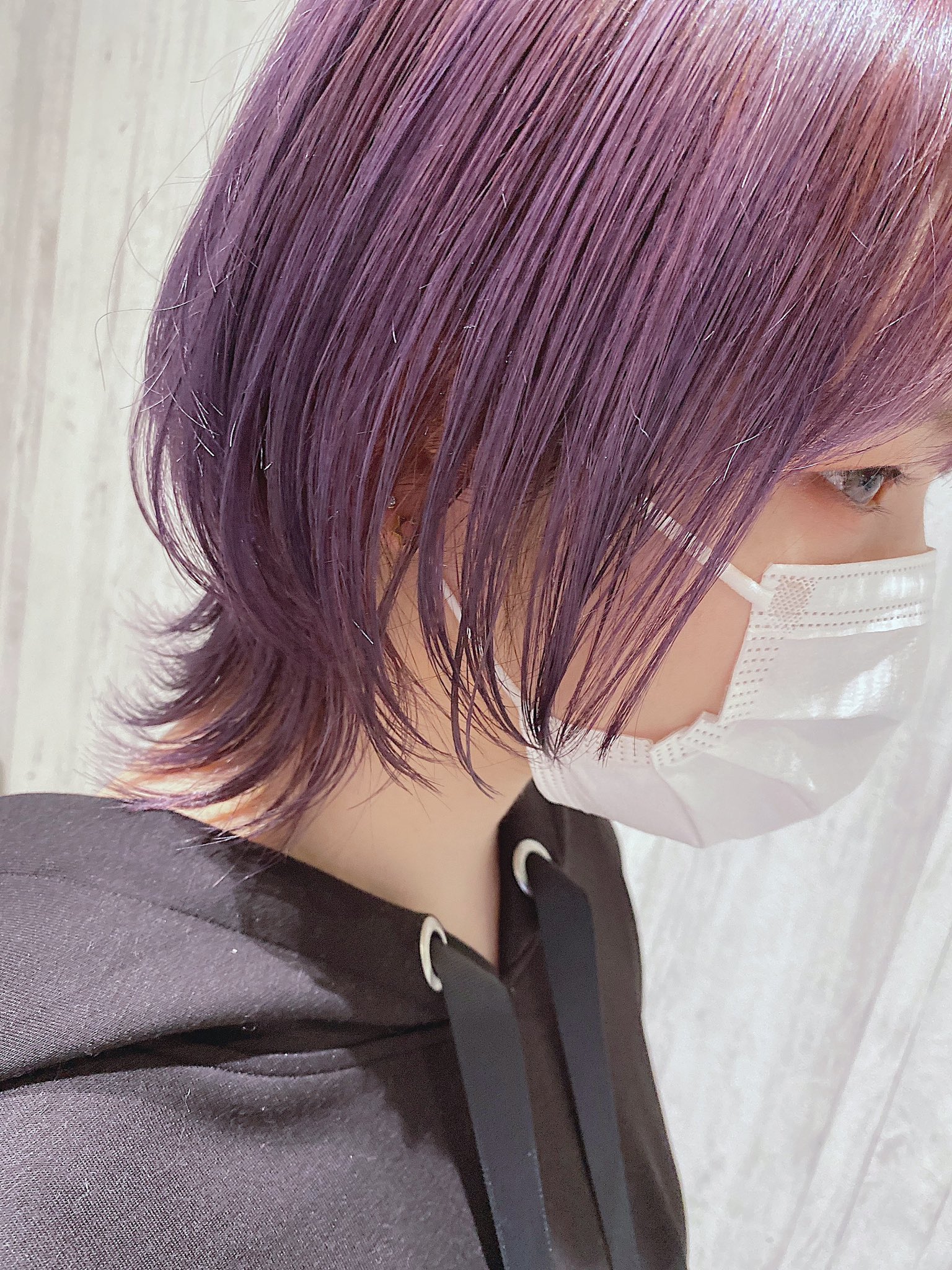 Twitter 上的 長沼彰憲 ウルフ美容師 ショート ボブ ハイトーンカラー 切りっぱなしボブからのウルフチェンジ サイドはちょい長め ウルフボブ ショートウルフ ミディアムウルフ ウルフヘア ウルフ ウルフショート ケアブリーチ Uverworld Bish