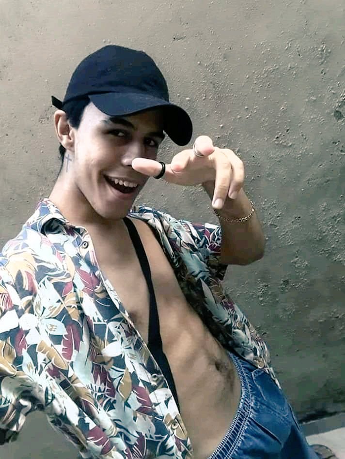 nudfiore's tweet photo. 350 seguidores e eu posto um vídeo bem quente meu aqui😈🔔🔥

#onlyfans #PINTOAWARDS #brotheragemceara #xotawards #LGBT #BiscoitoLGBTQ https://t.co/pbP05aTlck