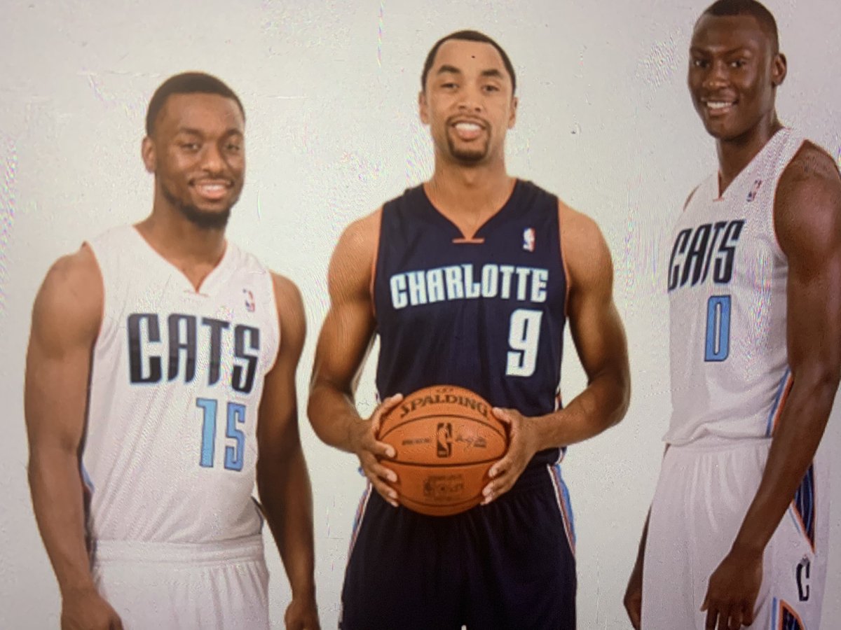 The Charlotte bobcats returned to the nba in 2004. ( 3) years before @MELOD1P was born.
Lamelo was drafted ( 3) 16 years later
The bobcats became the Charlotte hornets again 10 years later in 2014.
The New Orleans became Pelicans for the 2013/14 season https://t.co/xqx0Qb8Rui