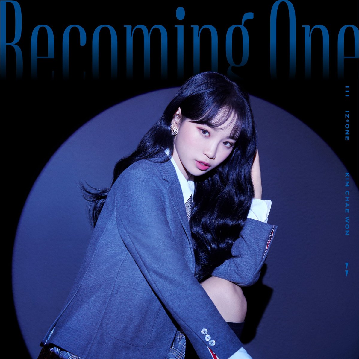 yujin & chaewon singing after another, just becausea thread: