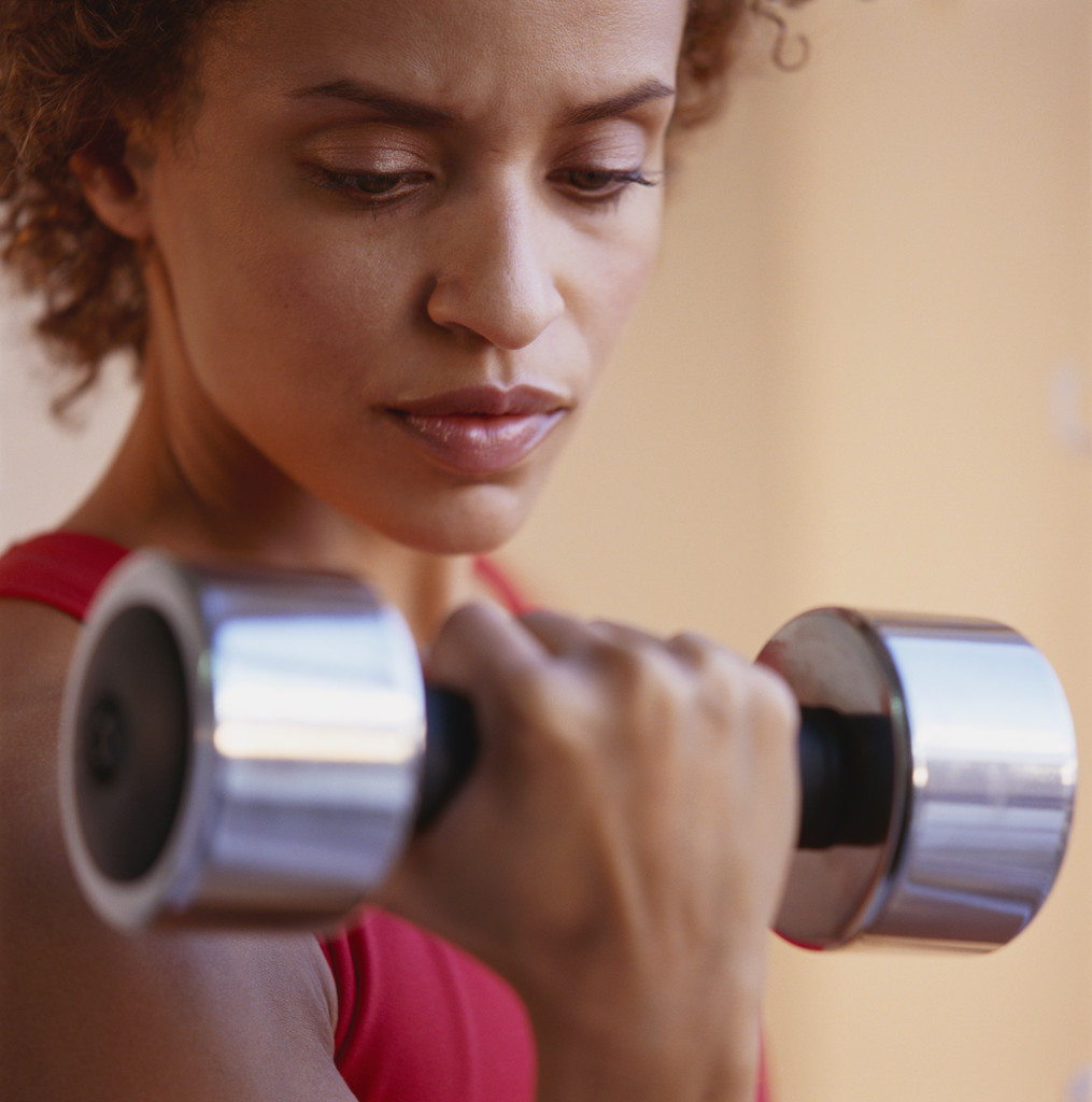 On your way to the gym? Here are 9 #exercises that are a waste of time dld.bz/d9Dq2 #personaltrainer