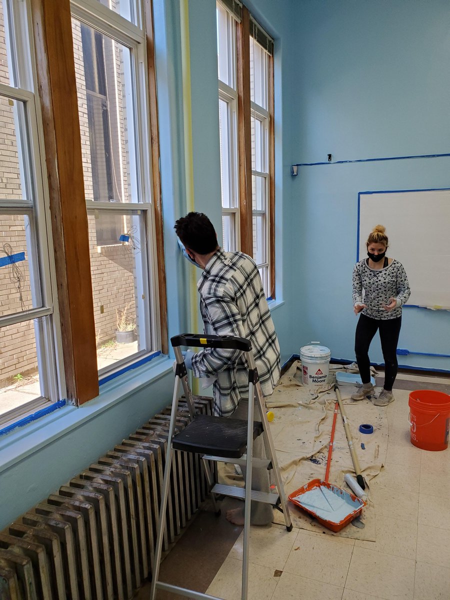 cirillistnicks's tweet photo. St. Nicholas Cathedral School (SNCS) would like to thank our parent volunteer and @bigshoulderschi volunteers for painting our middle school classroom over the Thanksgiving Break! Thank you for supporting #StNicksChi! We appreciate you! https://t.co/t7YSMG6hQV