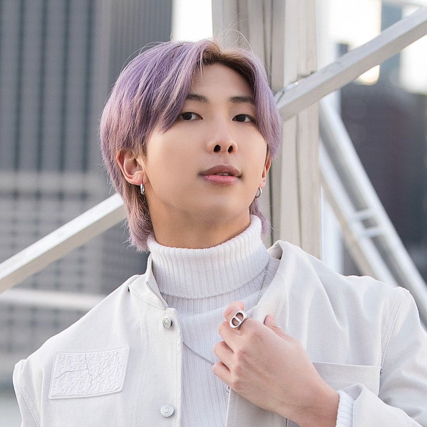 아야 마리 김⁷ (@aa21st_rkive) on Twitter photo 2020-12-02 22:41:09 Congratulations Loves🥰 for debuting at the top 10 #Hot100Songwriters🎉🎊 well deserved👑 My NamGi🐨🐈 I'm beyond proud💕 @BTS_twt #Hot100Songwriters #3RMHot100SongWriters #9SUGAHot100SongWriters Congratulations Loves🥰 for debuting at the top 10 #Hot100Songwriters🎉🎊 well deserved👑 My NamGi🐨🐈 I'm beyond proud💕 @BTS_twt #Hot100Songwriters #3RMHot100SongWriters #9SUGAHot100SongWriters