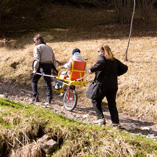 Una carrozzina da trekking per coinvolgere anche i ragazzi disabili nelle attività  degli scout della parrocchia San Luigi Gonzaga di Pesaro, 10° premio di <a href="/CeiTuttixTutti/">TuttixTutti</a>. Così gli  adolescenti che soffrono di patologie invalidanti potranno  partecipare alle attività all’aperto.