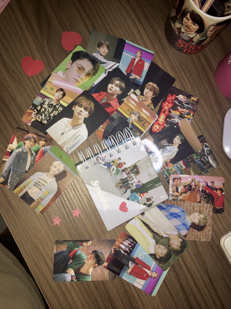 jeongspabo's tweet photo. chegou os mimos que eu ganhei dos joguinhos e multirão do @SupportSVT17, os produtos são da @BononieStore to ENCANTADA tudo chegou lindo obrigada meninas 🥰🥰 https://t.co/oF5ahNq8F6