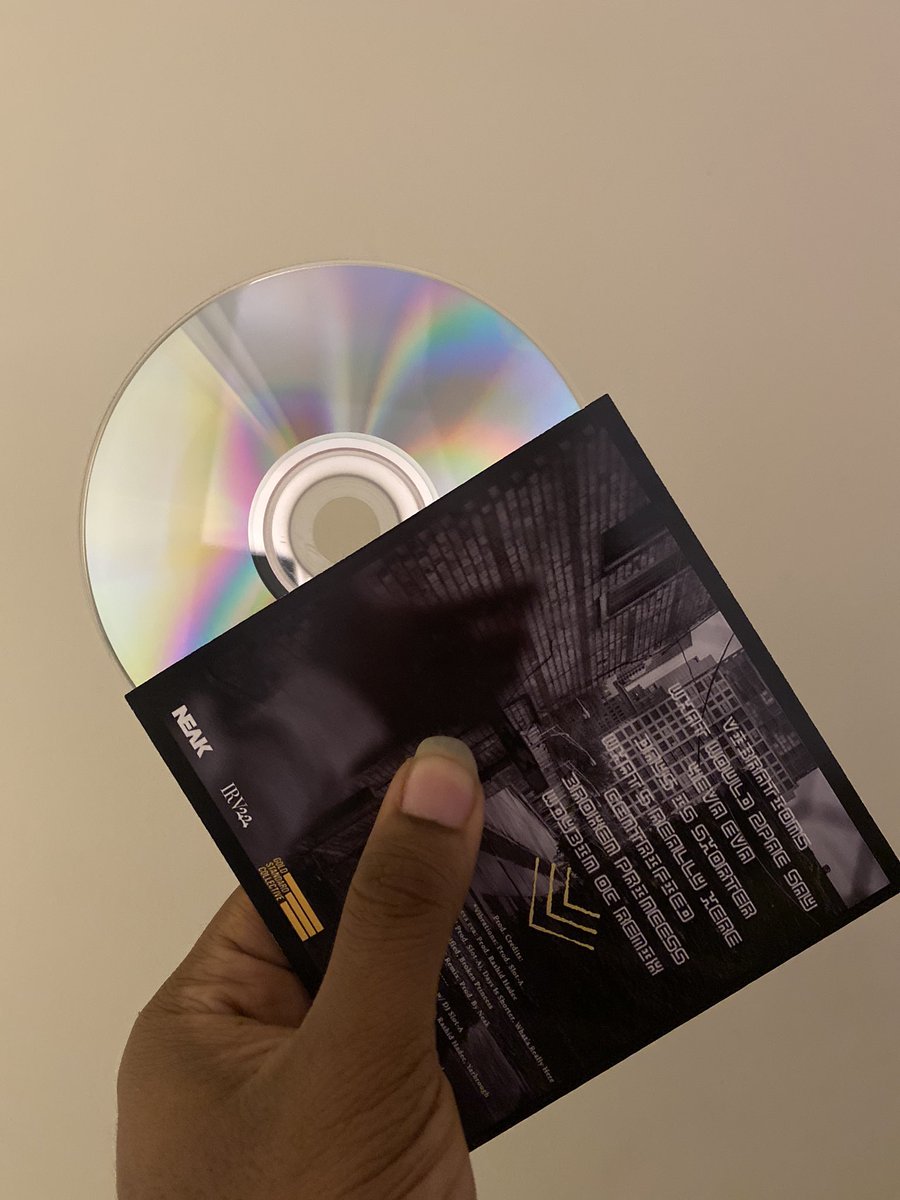 Neak_Undefined's tweet photo. Man! The 💽’s look fresh! 🏙🌇🌃
.
https://t.co/qDZcDSNcpw
.
@rashidhadee @IAMSLOTA @PhilmoreGreene @sinceninesix @YARBR0UGH @Irv22dotcom 
.
#gsc #innenstadt #neak #rashidhadee #since9ine6ix #philmoregreene #yarbrough #slota #irv22 #neakimprintsllc https://t.co/KaWeLUBiHU